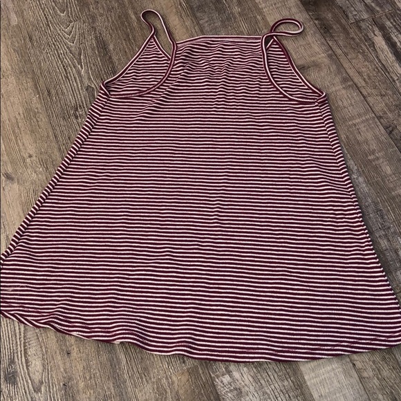 tank top - Picture 2 of 5